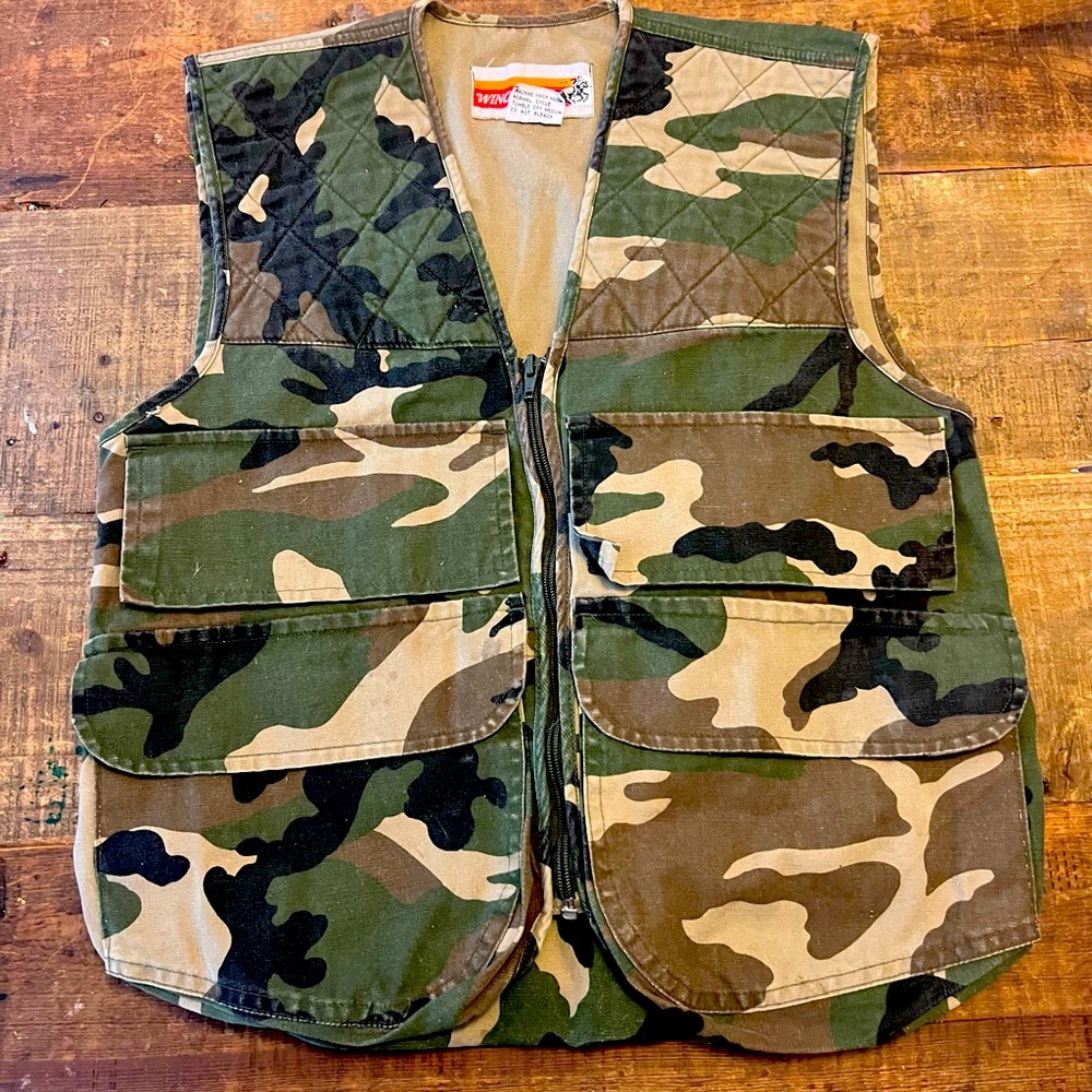 Vintage SafTbak Green Camouflage Hunting Vest Mens Size small